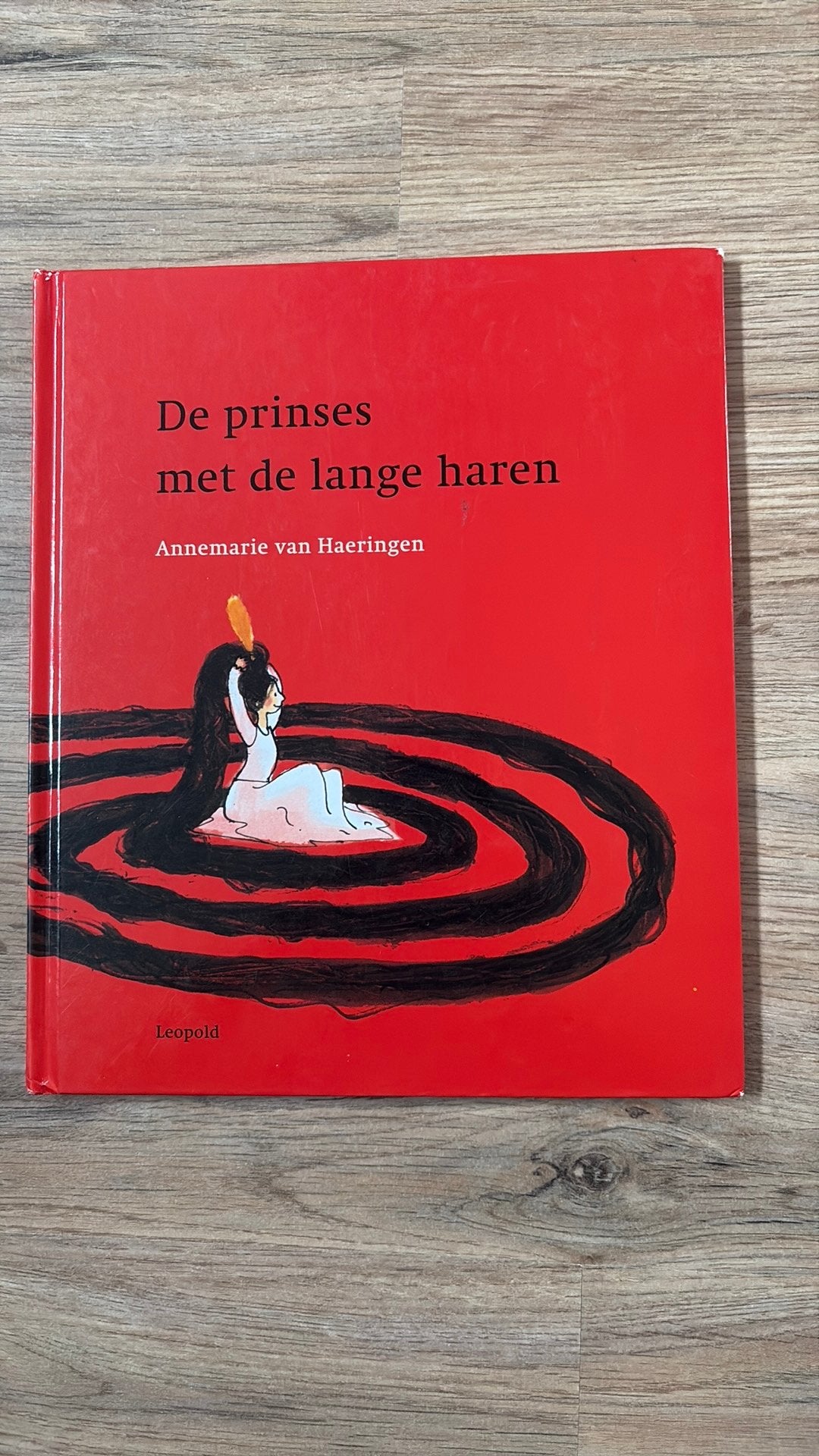 De prinses met de lange haren - Annemarie van Hearingen, Ophalen of Verzenden, Zo goed als nieuw