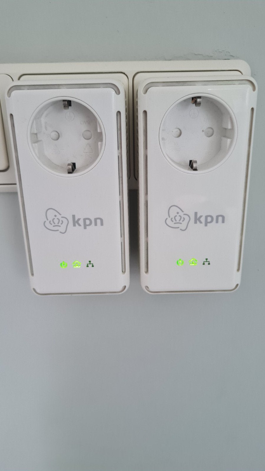 KPN MT-2360 Powerline Adapters (2 stuks), Ophalen of Verzenden, Zo goed als nieuw, Router, KPN
