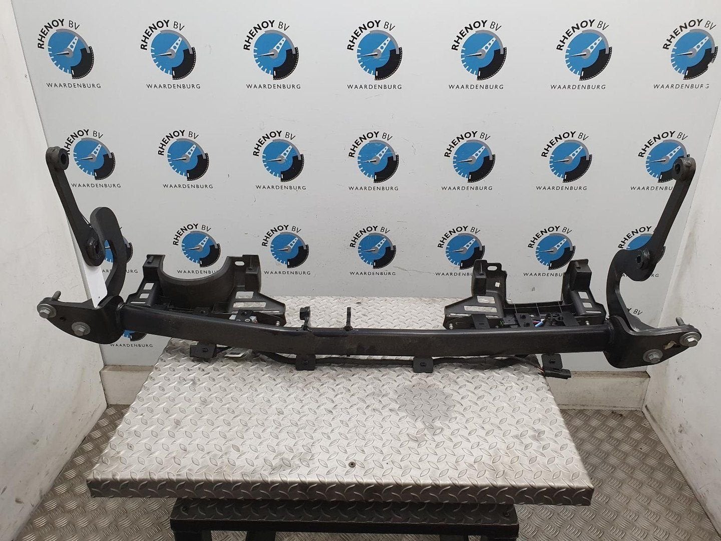 RENAULT CLIO TREKHAAK 2019, Stiba lid