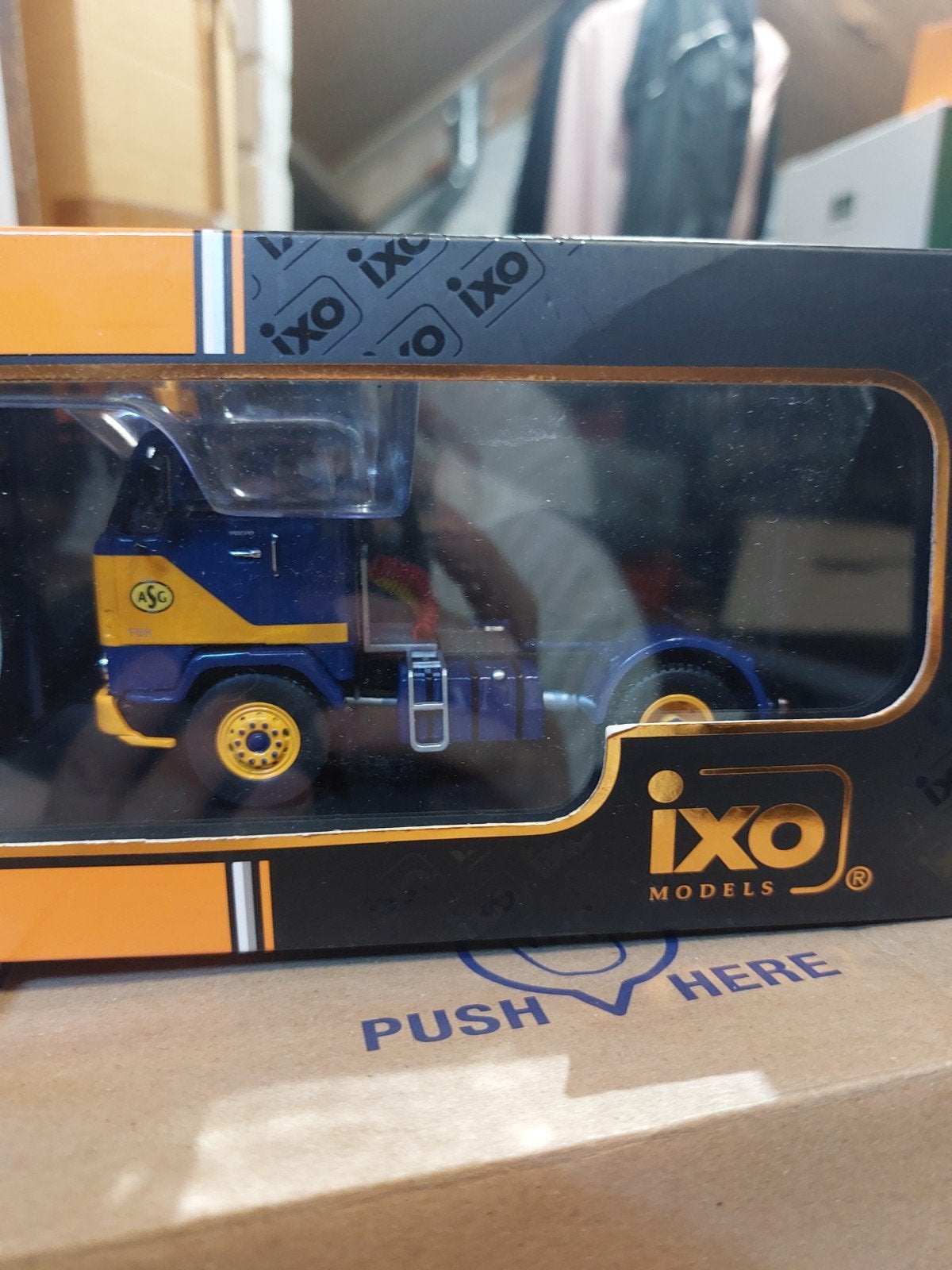 Ixo Models Volvo F88 ASG Transport Model Truck, Overige merken, 1:50 of kleiner, Nieuw, Ophalen of Verzenden
