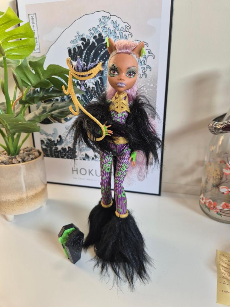 Clawdeen Wolf Monster High, Verzamelen, Poppen, Ophalen of Verzenden, Zo goed als nieuw, Overige typen