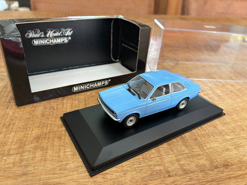 Minichamps Opel Kadett C lichtblauw, Ophalen of Verzenden, Zo goed als nieuw, Auto, MiniChamps