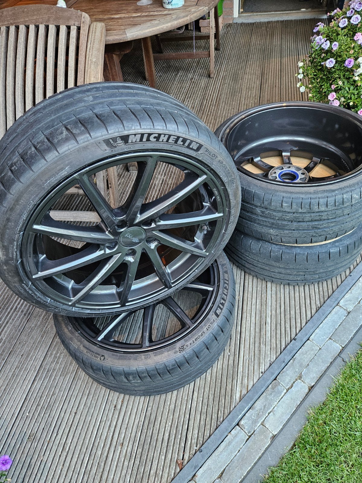 Te koop zgan Brock B37 Velgen met zeer goede Michelin Pilot, Banden en Velgen, Personenwagen, Ophalen, 19 inch