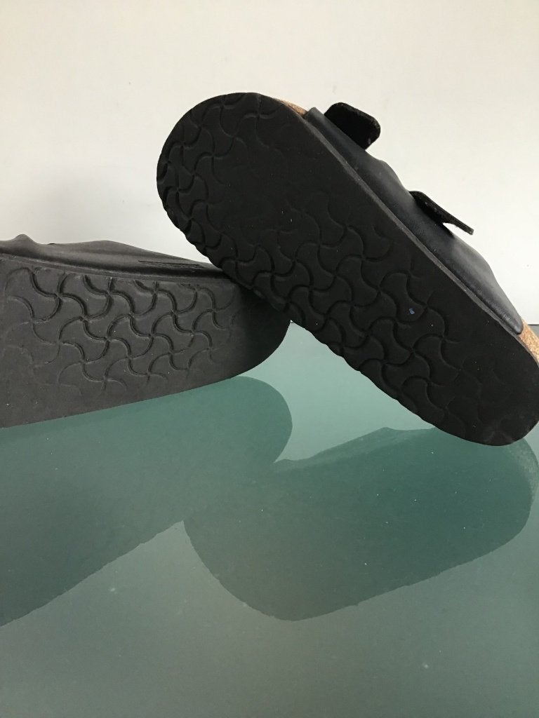 Birkenstock 40 | Arizona zwart | Gratis verzenden, Kleding | Dames, Schoenen, Slippers, Verzenden, Zwart, Zo goed als nieuw