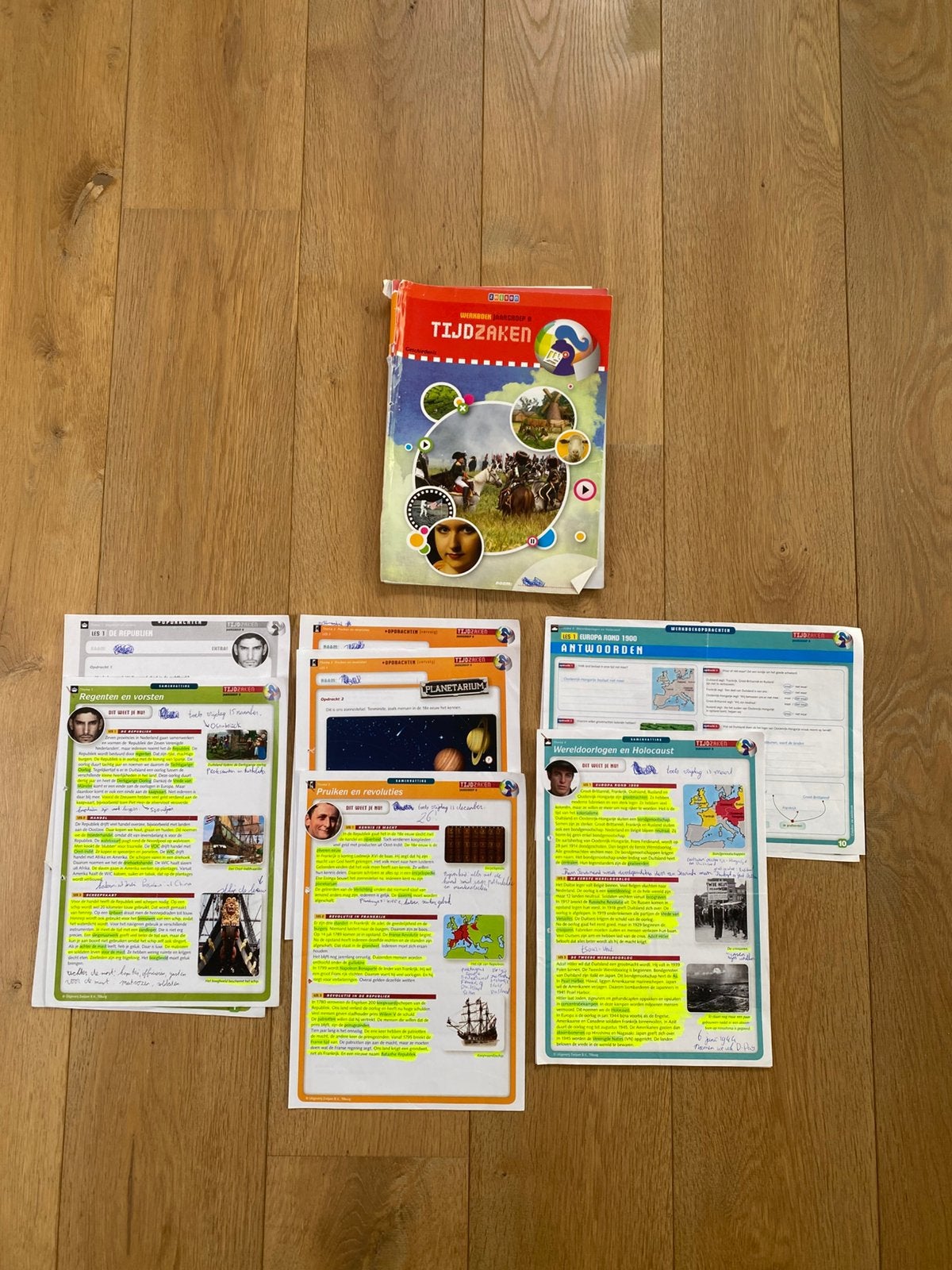 Werkboek jaargroep 8 Wereldzaken Geschiedenis Zwijsen, Boeken, Geschiedenis, Zwijsen, Overige niveaus, Ophalen