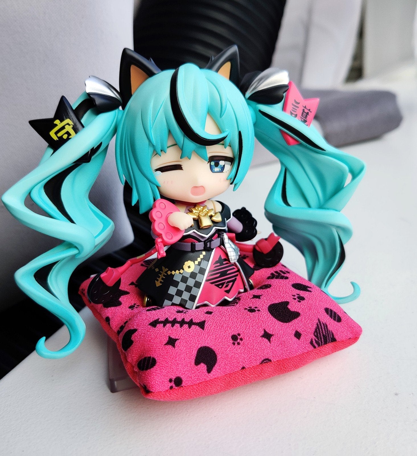 Vocaloid Hatsune Miku Black Maneki nendoroid anime figure, Ophalen of Verzenden, Zo goed als nieuw