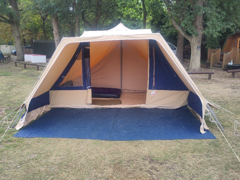 Vrijbuiter piramide tent, Ophalen, Gebruikt, Tot en met 6