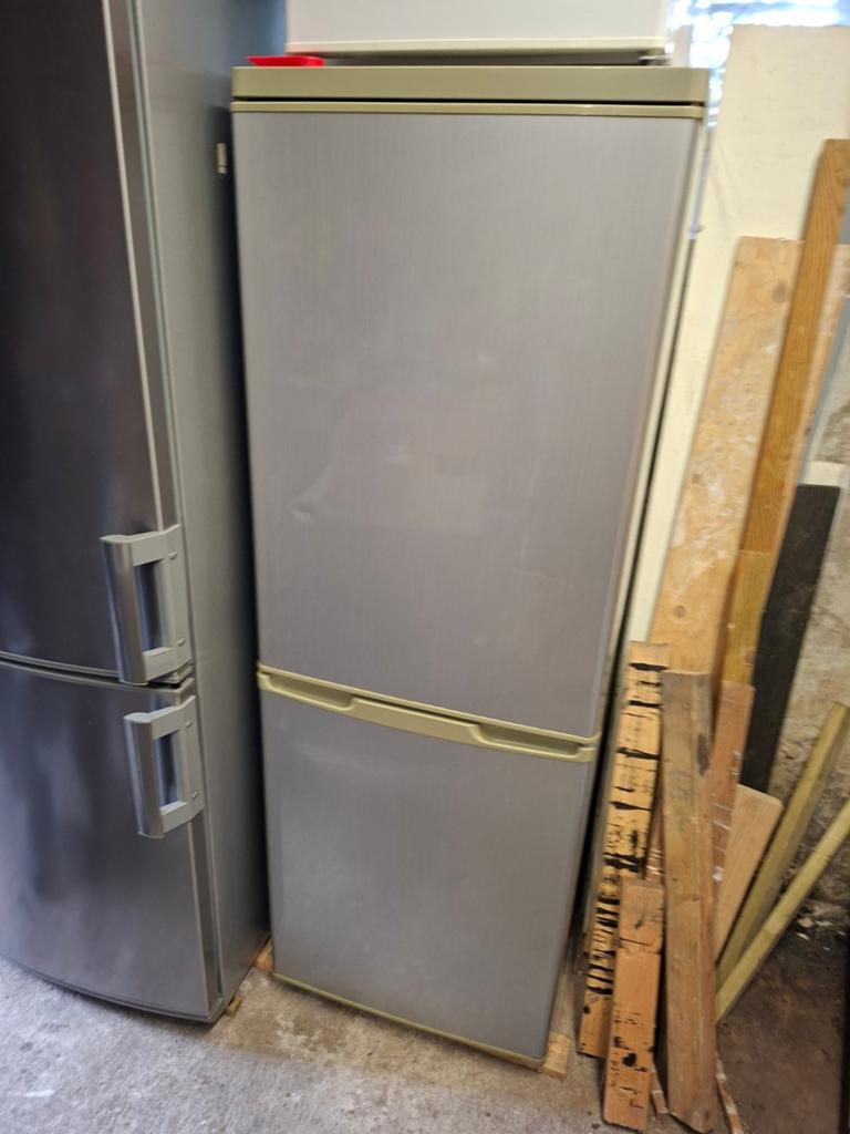 Gebruikte Koelvries combi, Witgoed en Apparatuur, Koelkasten en IJskasten, 150 tot 200 liter, Gebruikt, Ophalen of Verzenden, 140 tot 160 cm