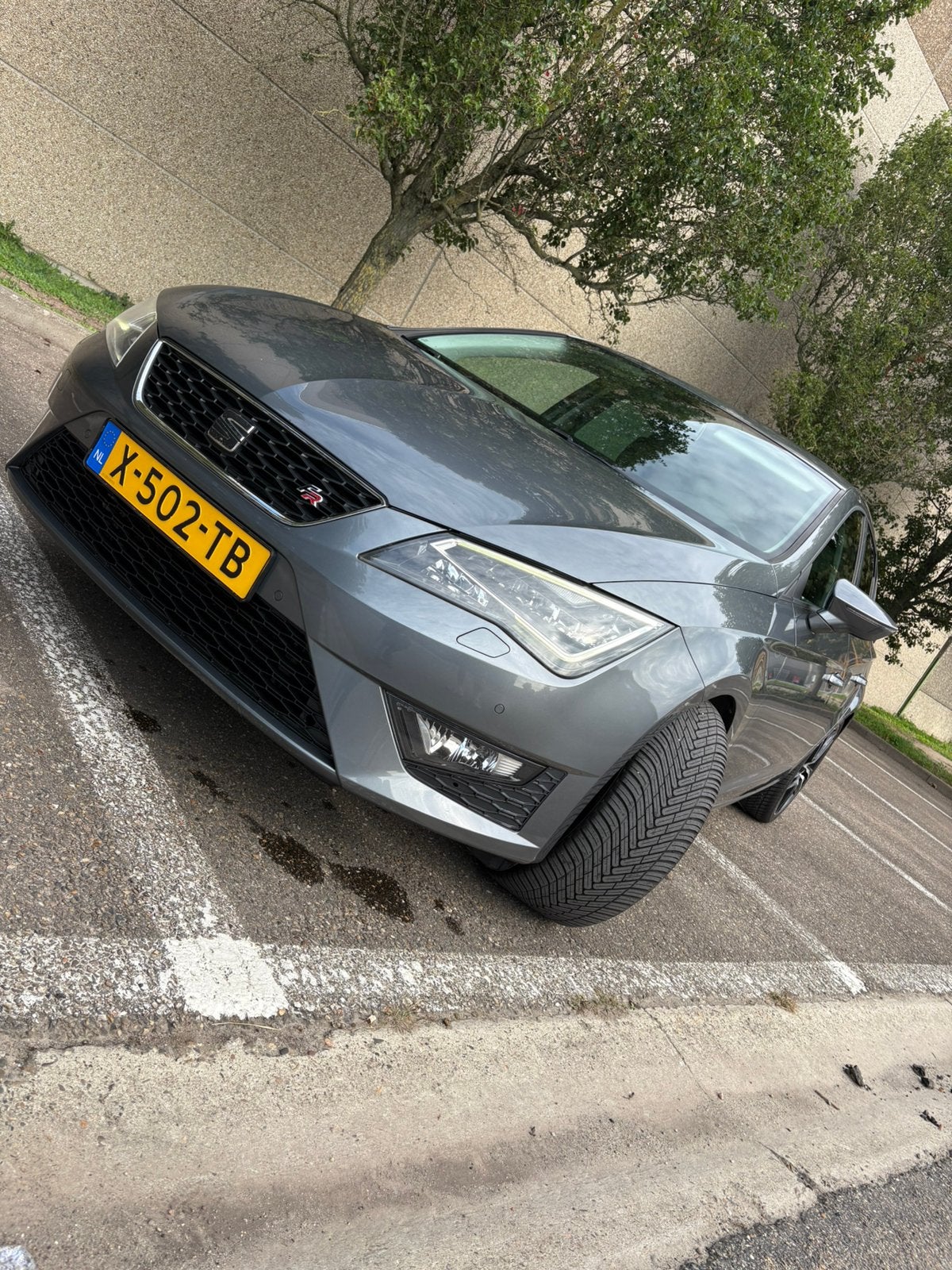Seat Leon 1.8 TSI 132KW/180PK Dsg-7 2015 Grijs, 1227 kg, 4 cilinders, Particulier, 57 €/maand