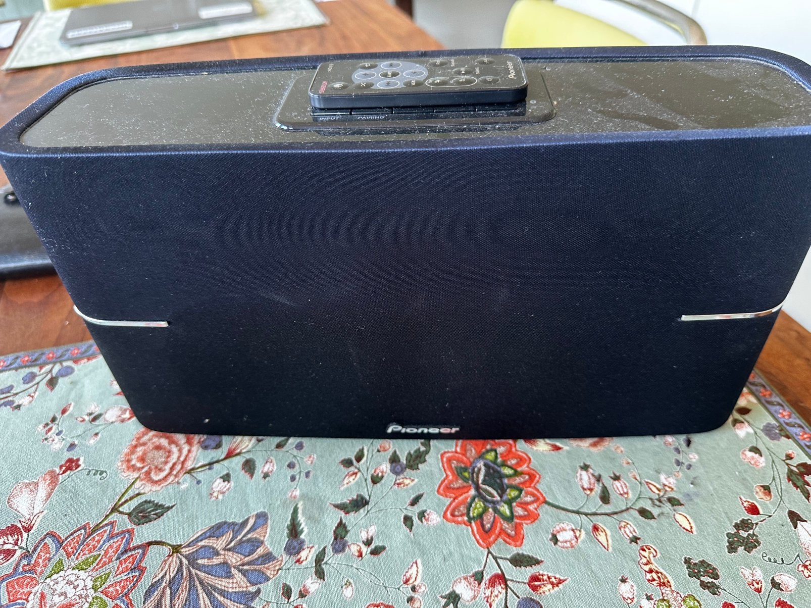 Draadloze speaker, Computers en Software, Pc speakers, Ophalen, Zo goed als nieuw