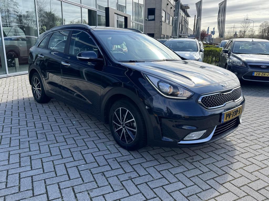Kia Niro 1.6 GDi Hybrid First Edition Trekhaak|Nav|Camera|Lm, Auto's, Kia, Gebruikt, Euro 6, 2 kWh, Blauw