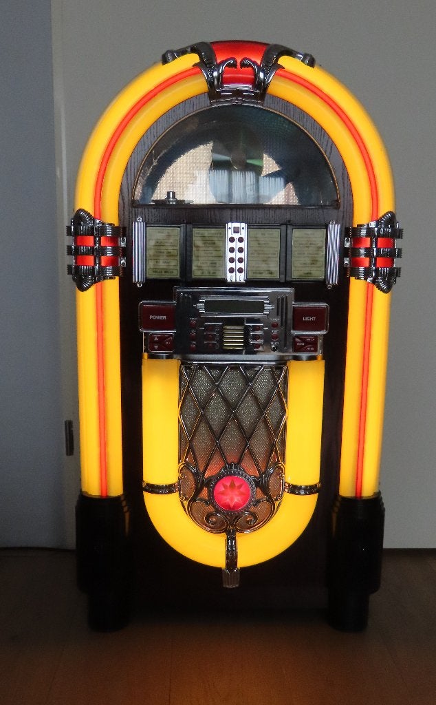 Elta Retro Jukebox met 10-CD Wisselaar Radio en Cassette, Ophalen, Gebruikt, 1970 tot heden, Overige merken