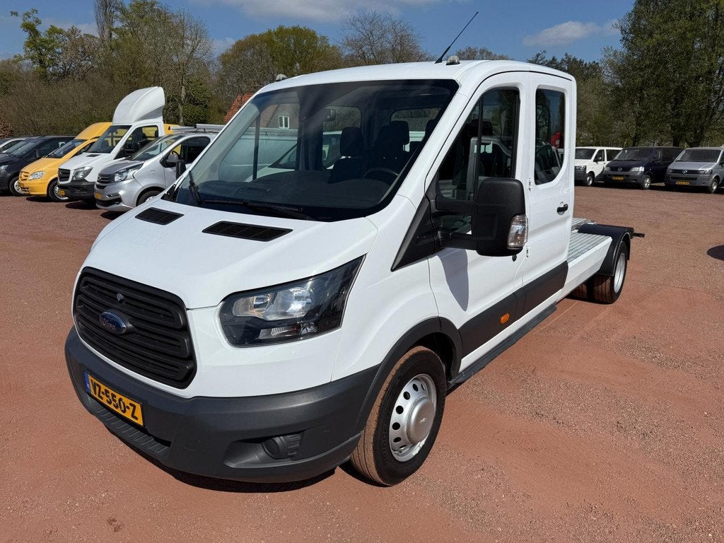 Ford Transit 170PK EURO 6 DC BE Trekker 8.1 ton, Auto's, Bestelauto's, Bedrijf, Te koop, ABS, Airconditioning, Bluetooth, Boordcomputer