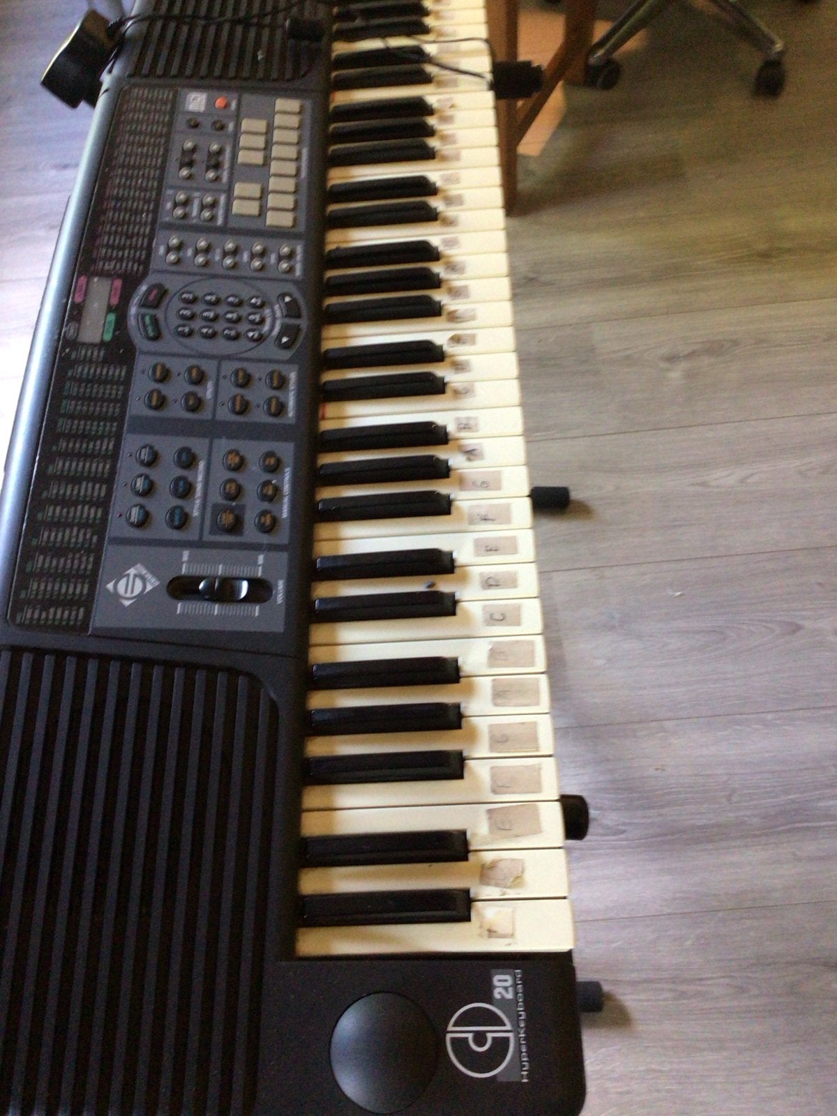 Generalmusic CD 20 Hyperkeyboard met standaard, Met standaard, 61 toetsen, Gebruikt, Gem