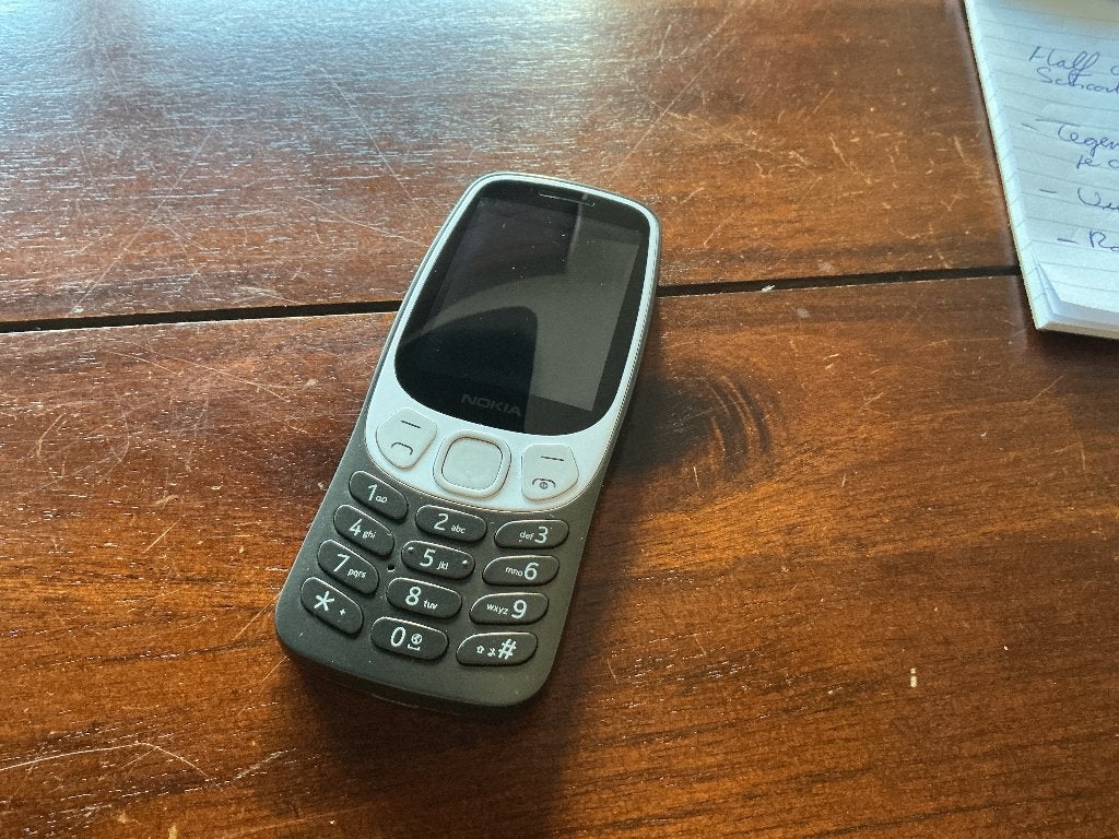Nokia 3210 - Klassieke Mobiele Telefoon, Gebruikt, Geen camera, Zwart, Fysiek toetsenbord