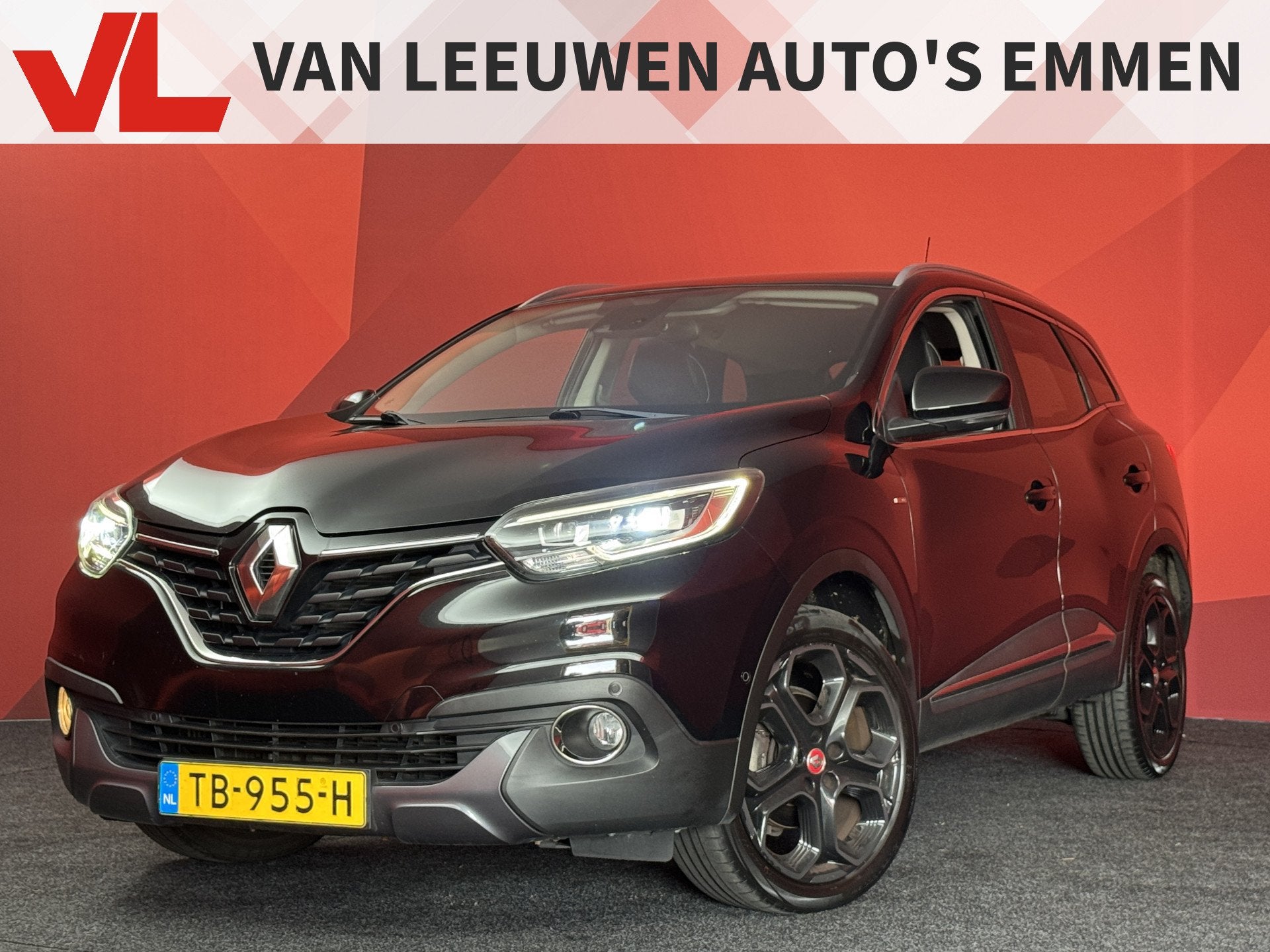 Renault Kadjar 1.2 TCe Bose | Automaat | Trekhaak | Navi, Auto's, Kadjar, Gebruikt, 4 cilinders, Zwart