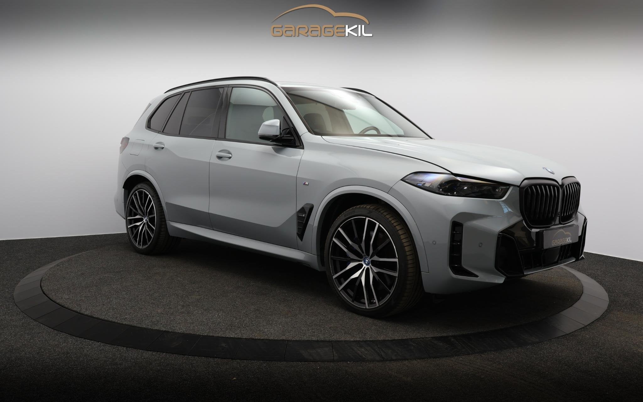 BMW X5 xDrive50e Launch Edition Dealeronderh / Panoramadak /, Gebruikt, 2395 kg, Alcantara, Plug-in hybride