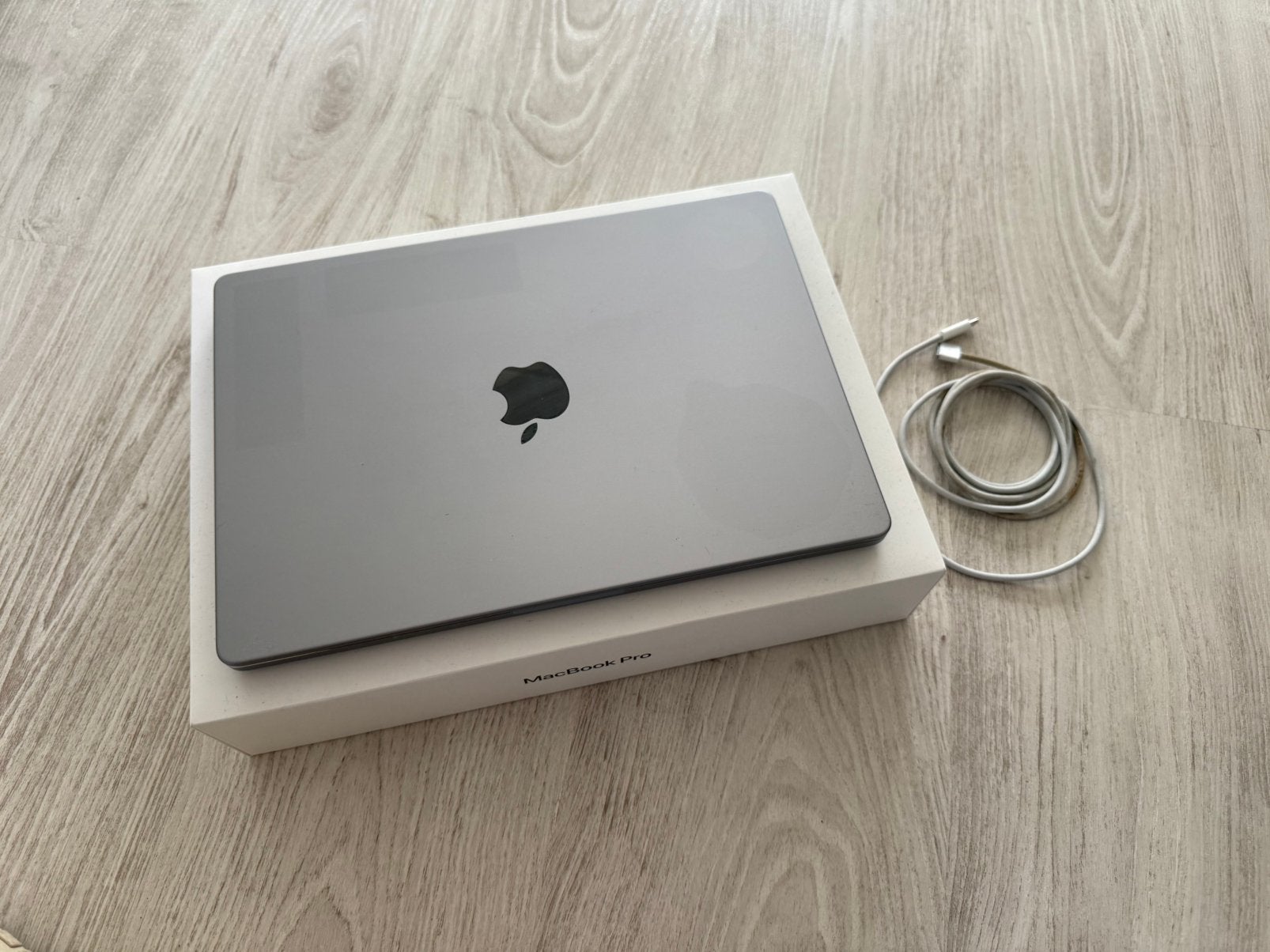 Macbook Pro 14 • 2021 • M1 • 16GB • 512GB, Computers en Software, Gebruikt, Qwerty, Overige groottes, 512 GB
