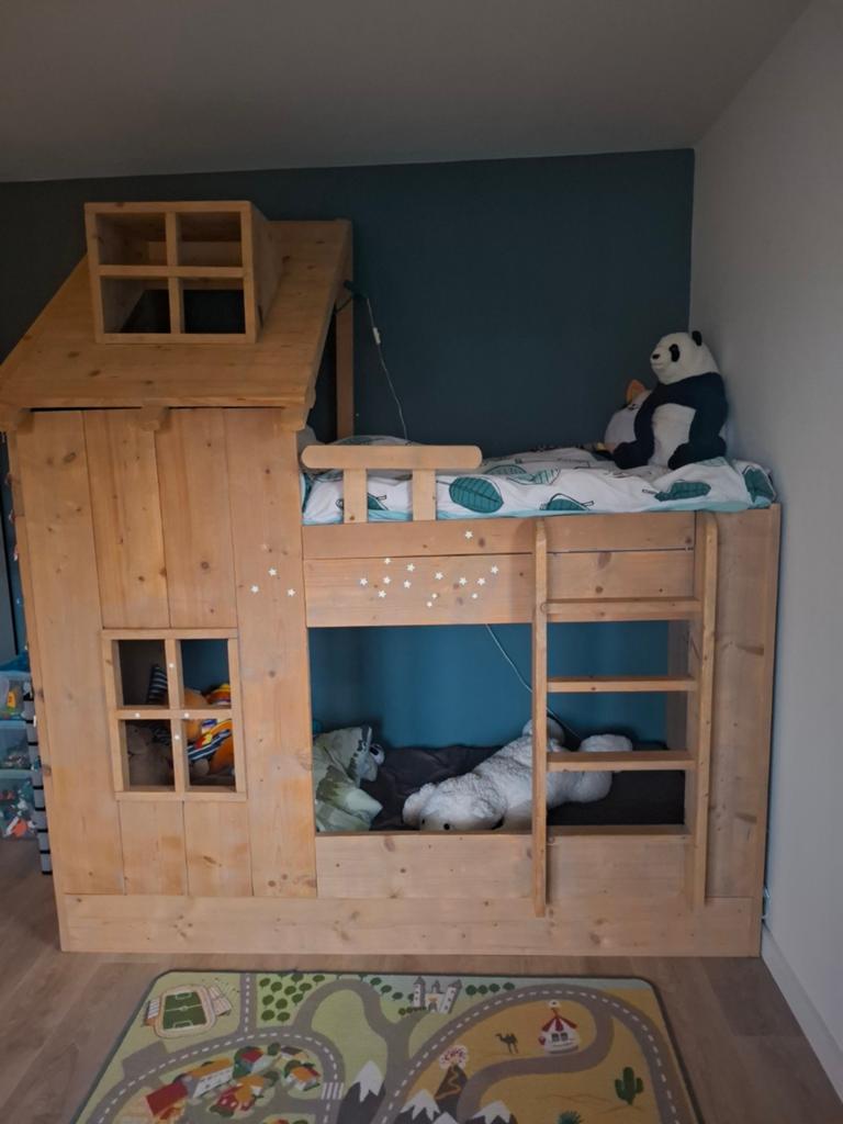 Uniek Huisjesbed / Hoogslaper - Handgemaakt Steigerhout Bed, Ophalen, 85 tot 100 cm, Gebruikt, Hoogslaper of Stapelbed