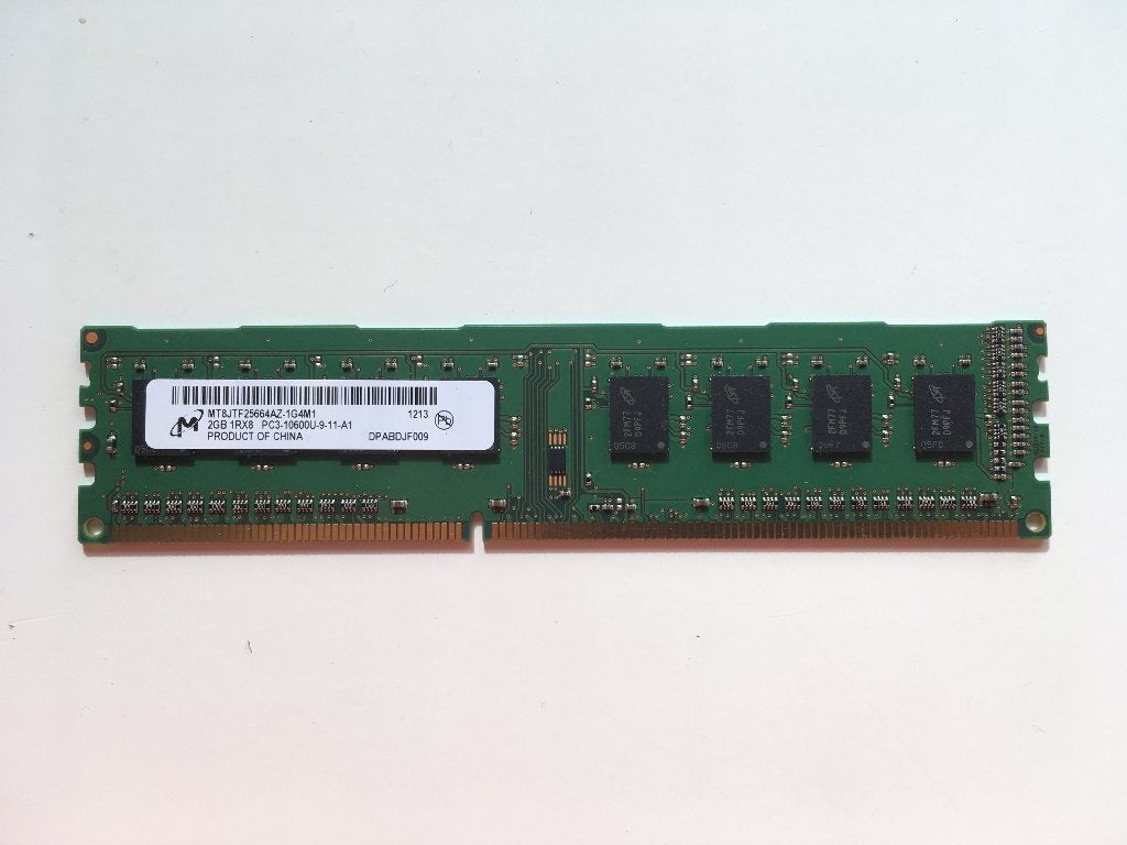 Geheugen 2GB 1Rx8 PC3 - 01 [Nieuw], Nieuw, DDR3, Ophalen of Verzenden, Desktop