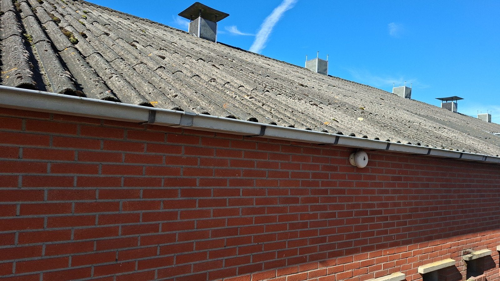 dakgoten ongeveer 100 meter gratis af te halen, Ophalen, Gebruikt, 15 m² of meer