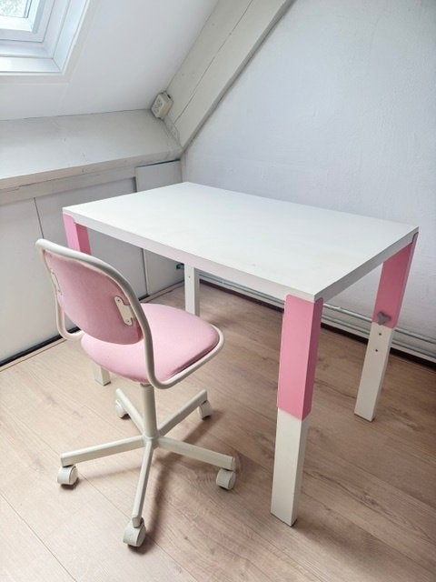 Kinderbureau en stoel Ikea, Ophalen, Zo goed als nieuw, Tafel(s) en Stoel(en)