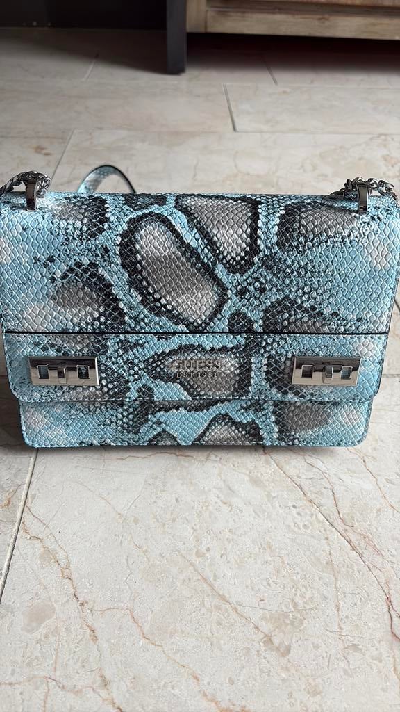 GUESS handtas, Ophalen of Verzenden, Zo goed als nieuw, Blauw, Handtas