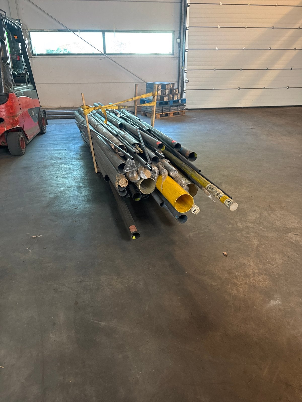 2 pallets PVC buizen en overige materialen, Doe-het-zelf en Verbouw, Gebruikt, Pvc, 6 meter of meer, P