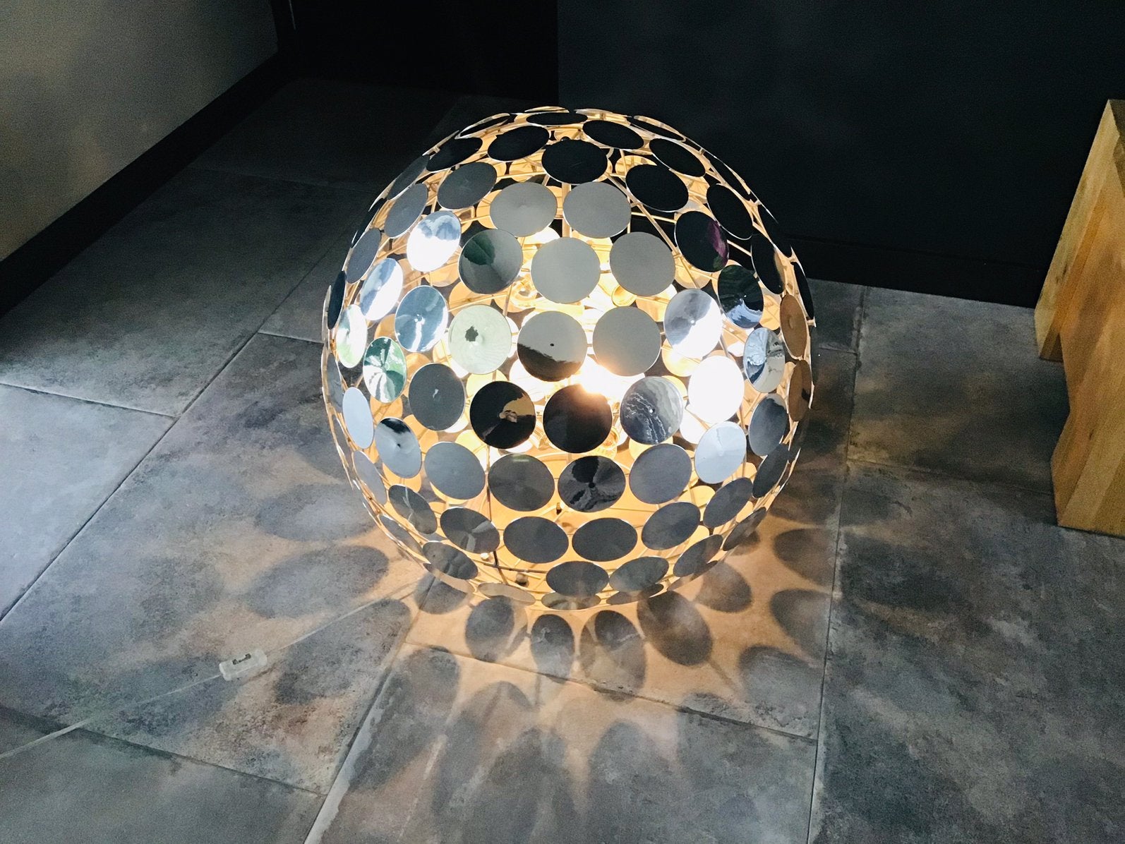 Vloerlamp bol met 6 armaturen (3 peren in foto), 70cm, IGS, Huis en Inrichting, Lampen | Vloerlampen, Ophalen, Zo goed als nieuw