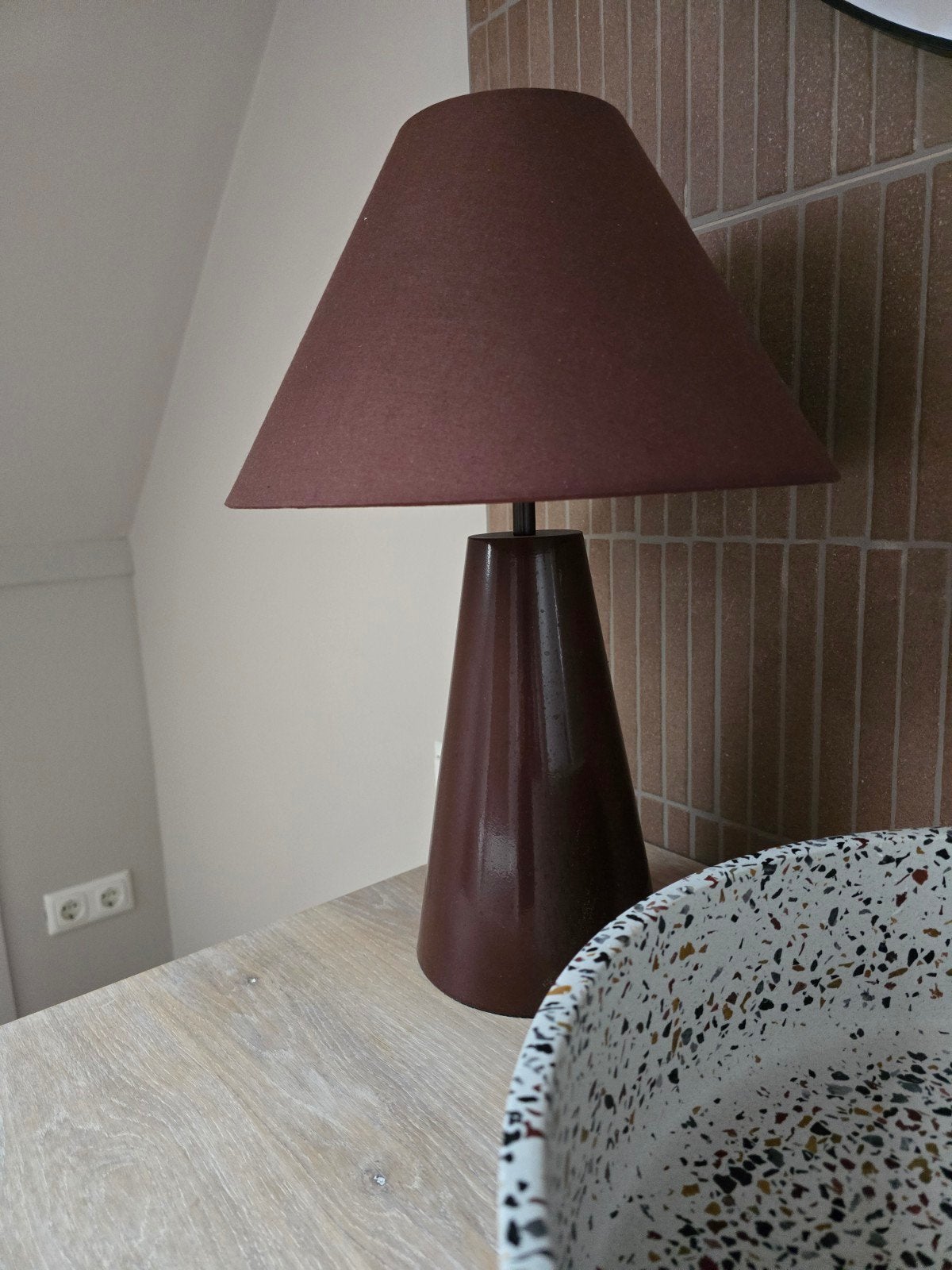 Tafellamp Meran bruin Leenbakker E27 - 45x32x32 cm 2 stuks, Huis en Inrichting, Ophalen, Overige merken, Met schakelaar, E27 (groot)