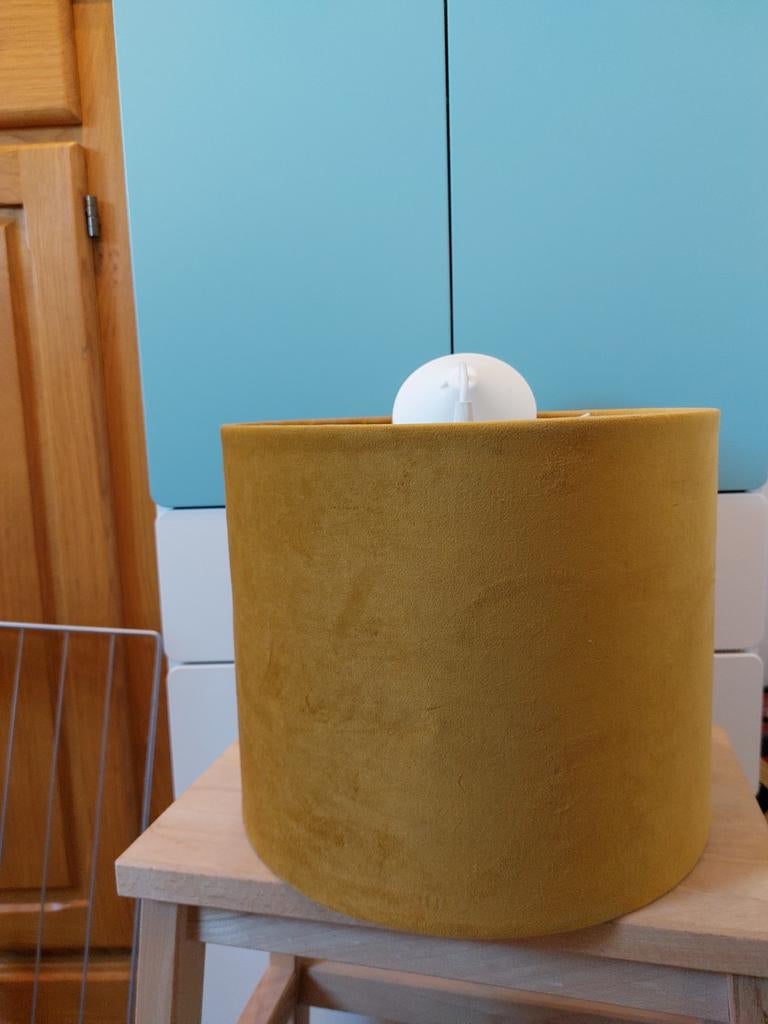 Okergele lamp van karton met velours laagje, Ophalen, Zo goed als nieuw, Overige materialen, Modern, Kinderkamer