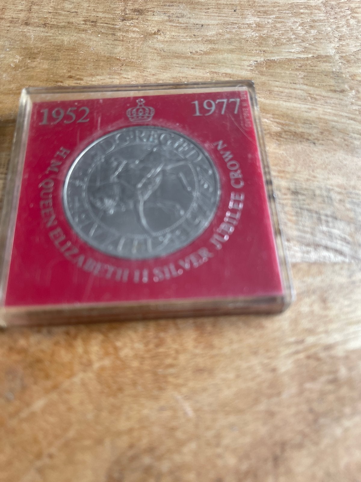 Zilveren Elizabeth II Jubilee Crown 1977 munt, Ophalen of Verzenden, Losse munt, Zilver