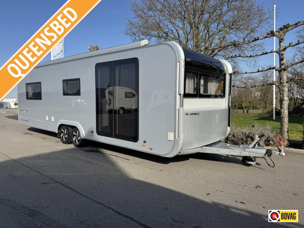 Adria Astella 754 DP Tiny house,topmodel van Adria, Caravans en Kamperen, Bedrijf, Adria, Overige typen, 2000 kg en meer