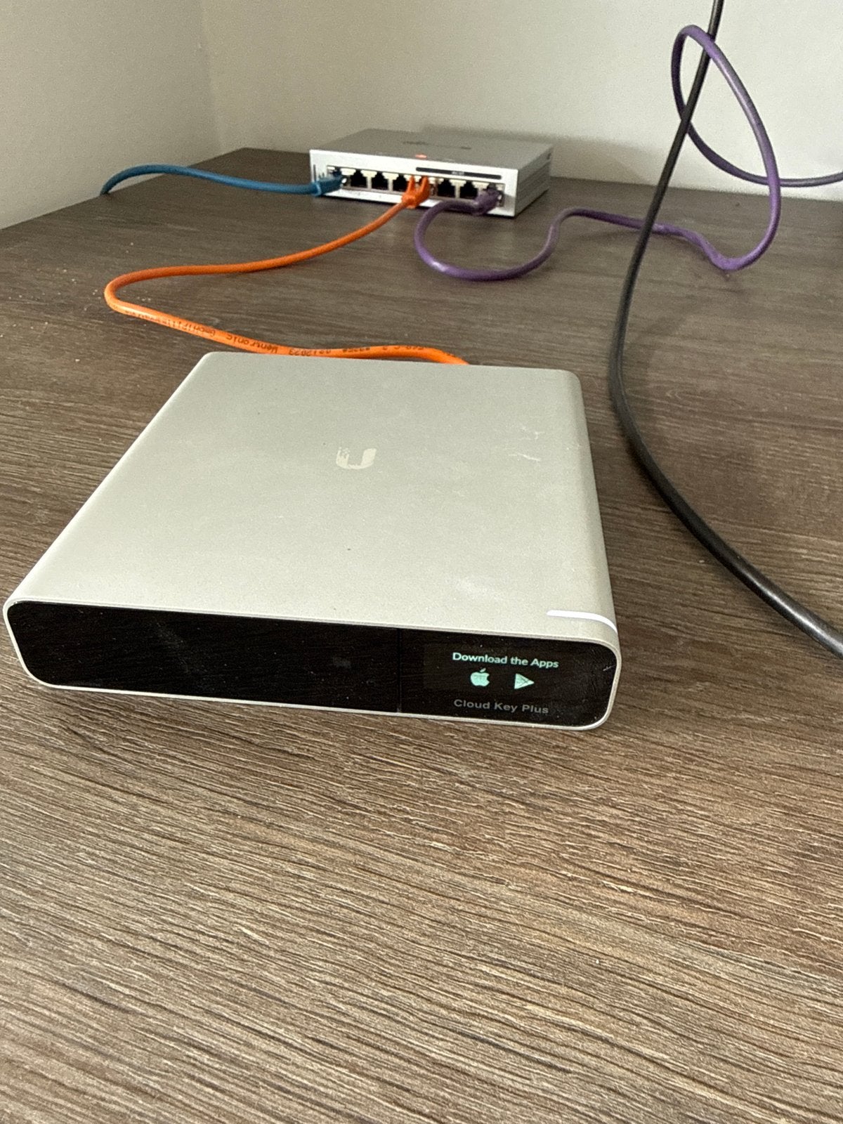 Ubiquiti UniFi Cloud Key Plus Gen2 met 1TB HDD, Ophalen, Intern, Gebruikt, Server