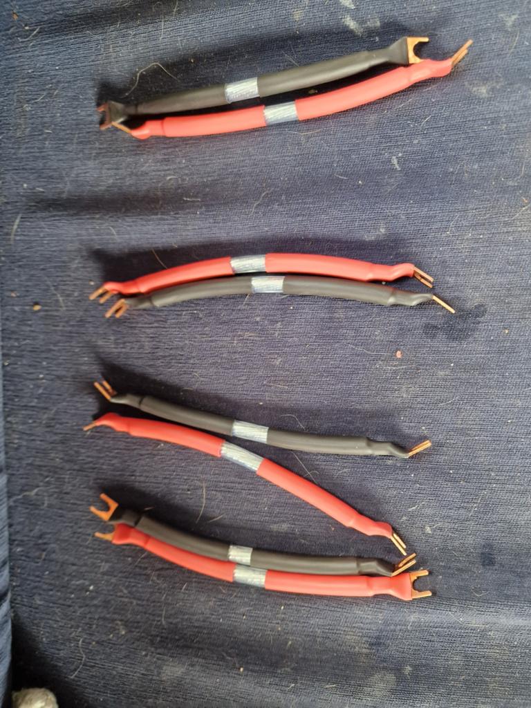 Set van 4 jumpers - rood/zwart, Ophalen of Verzenden, Nieuw, Minder dan 2 meter