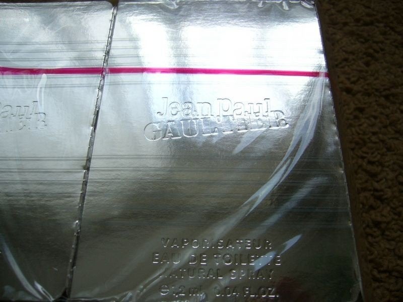 Jean Paul Gaultier edt 1.2.ml proefje, Sieraden, Tassen en Uiterlijk, Ophalen of Verzenden, Nieuw