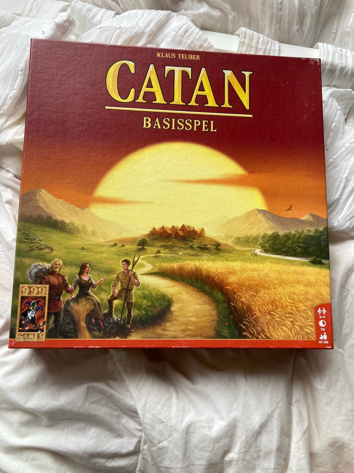 CATAN het basisspel, Drie of vier spelers, Ophalen of Verzenden, Zo goed als nieuw