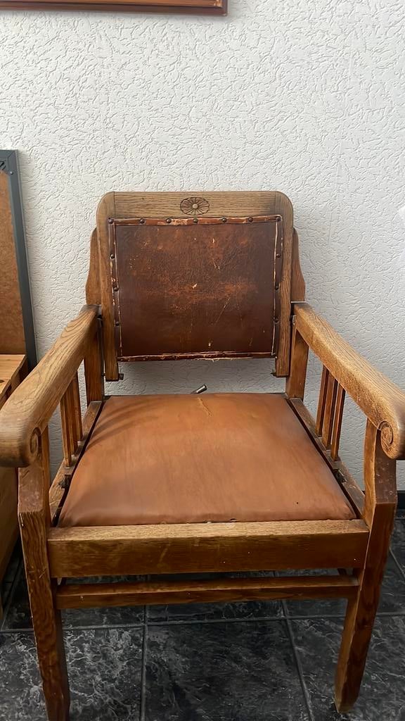 Antieke kapperstoel, Antiek en Kunst, Ophalen