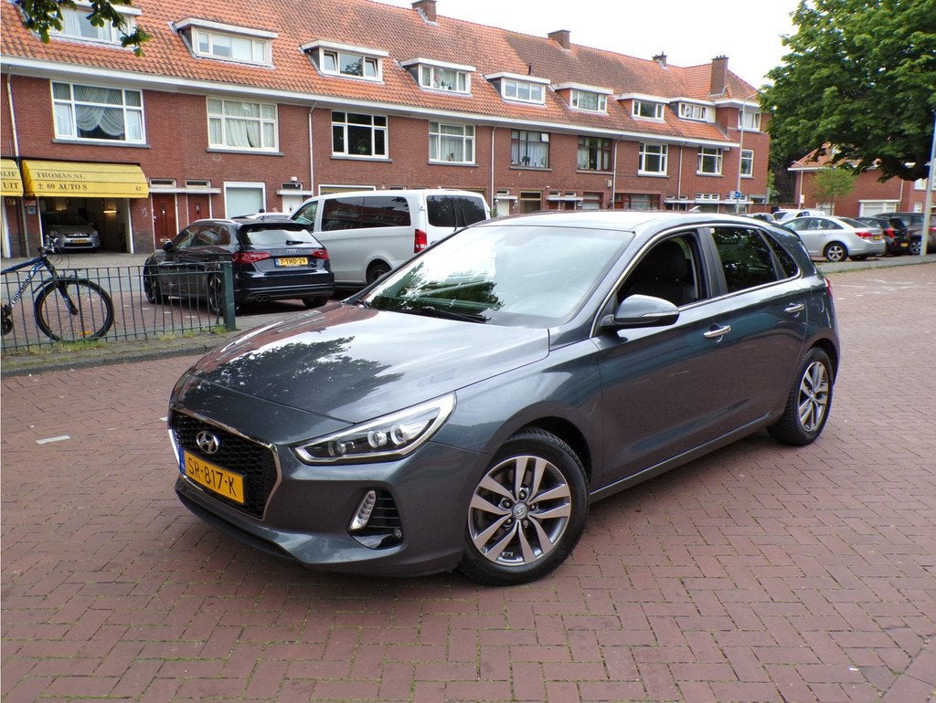 Hyundai i30 1.4 T-GDI Premium AUTOMAAT 140 PK (bj 2018), Auto's, Hyundai, Euro 6, 4 cilinders, Origineel Nederlands, Bedrijf