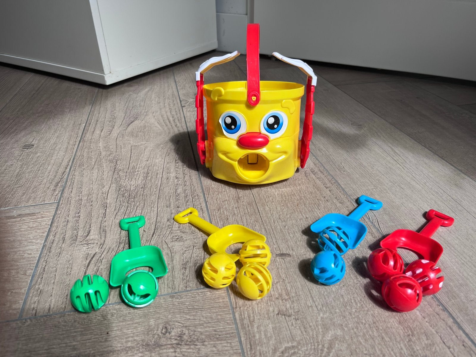 Mr. Bucket spel - Vang de ballen!, Kinderen en Baby's, Speelgoed | Overig, Gebruikt, Jongen of Meisje, Ophalen of Verzenden