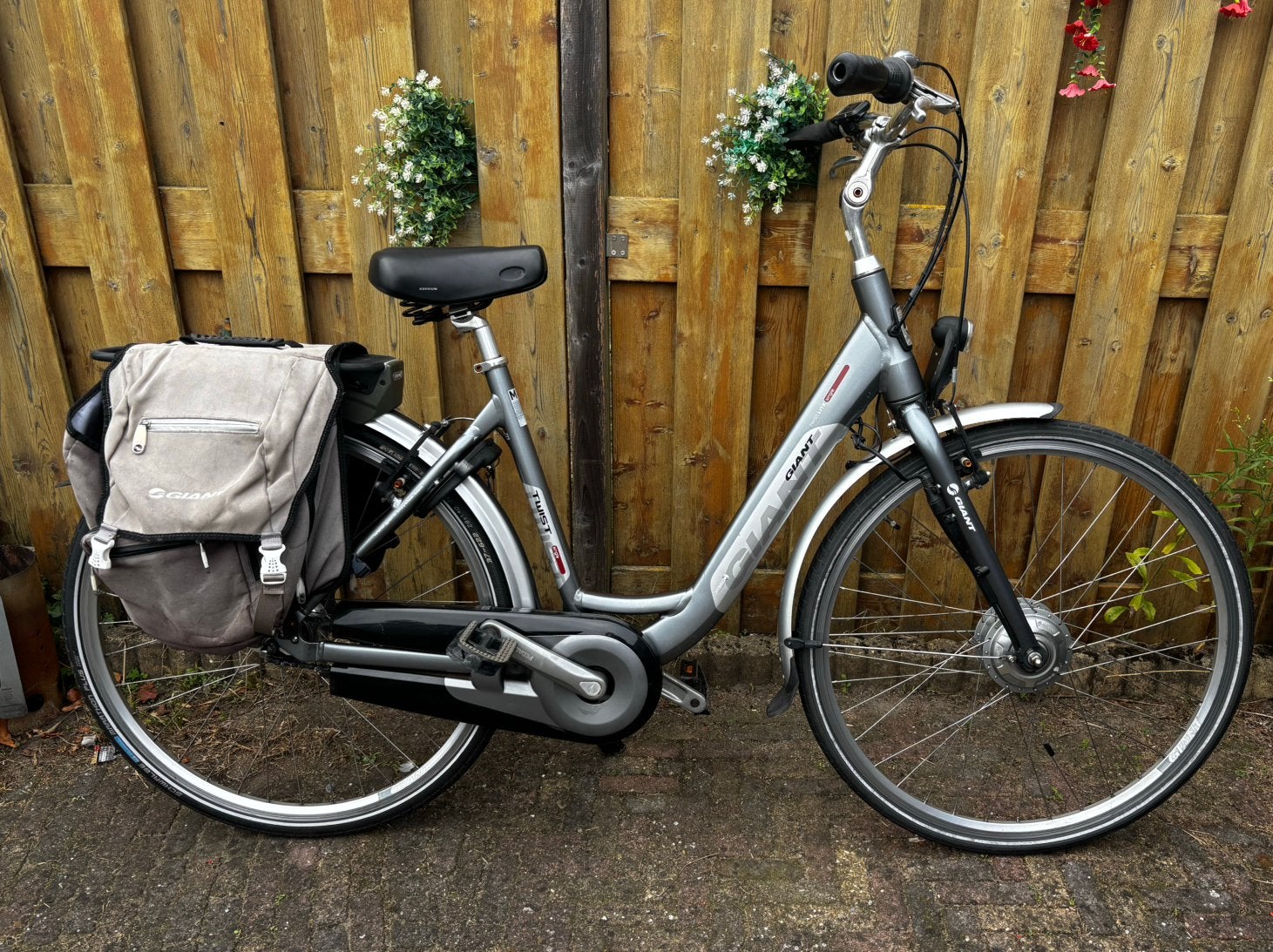 Giant twist elektrische fiets – Nette 28” Ebike, Gebruikt, 51 tot 55 cm, 30 tot 50 km per accu, Giant