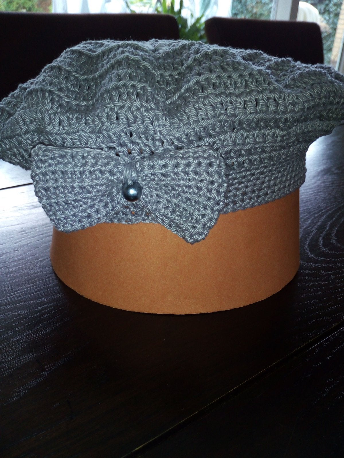 Baret, gehaakt/ de Haakboetiek, Kinderen en Baby's, Ophalen of Verzenden, Nieuw, Meisje, Hoed