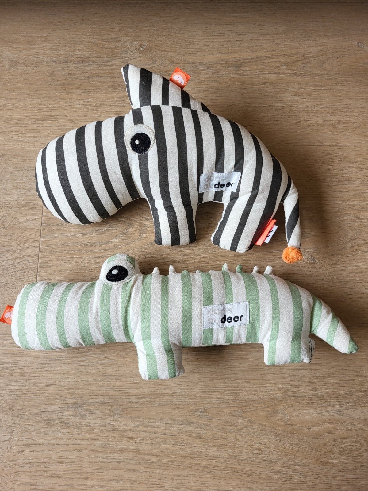 Done by Deer knuffels: zebra en krokodil, Ophalen of Verzenden