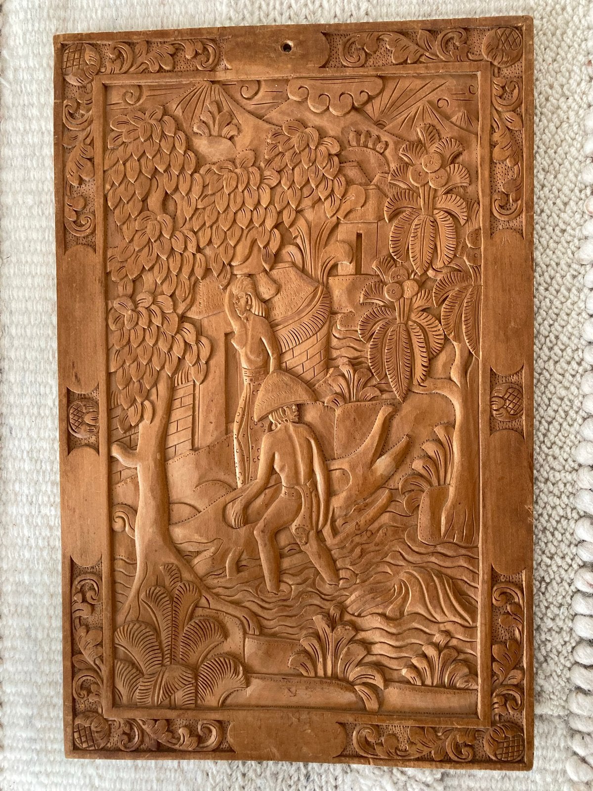 Houtsnijwerk paneel uit Bali - 50 x 32 cm, Antiek en Kunst, Kunst | Beelden en Houtsnijwerken, Ophalen, Houtsnijwerk, Handgemaakt