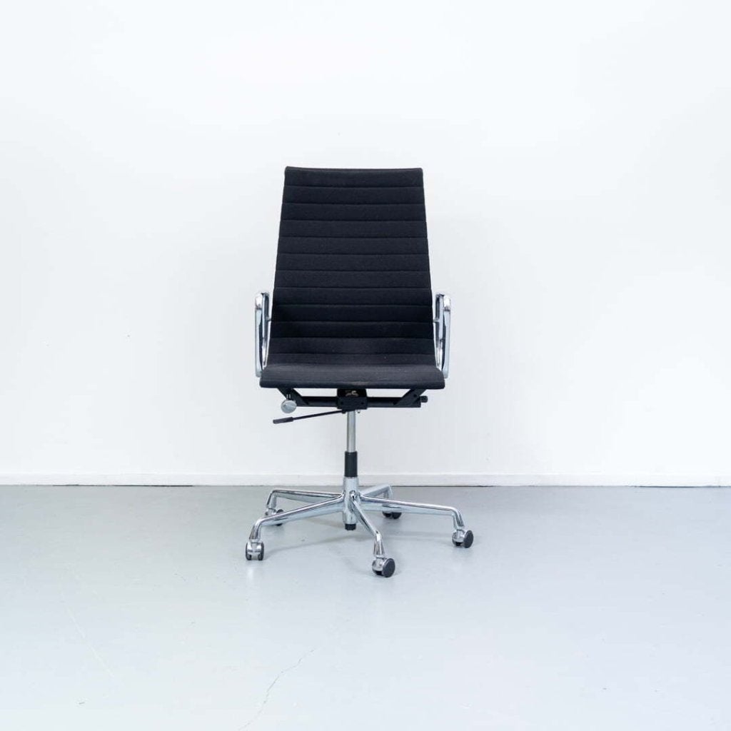 Vitra Eames EA 119 Bureaustoel Zwart Hopsak - Chroom, Niet ingevuld, Zo goed als nieuw, Niet ingevuld, Niet ingevuld