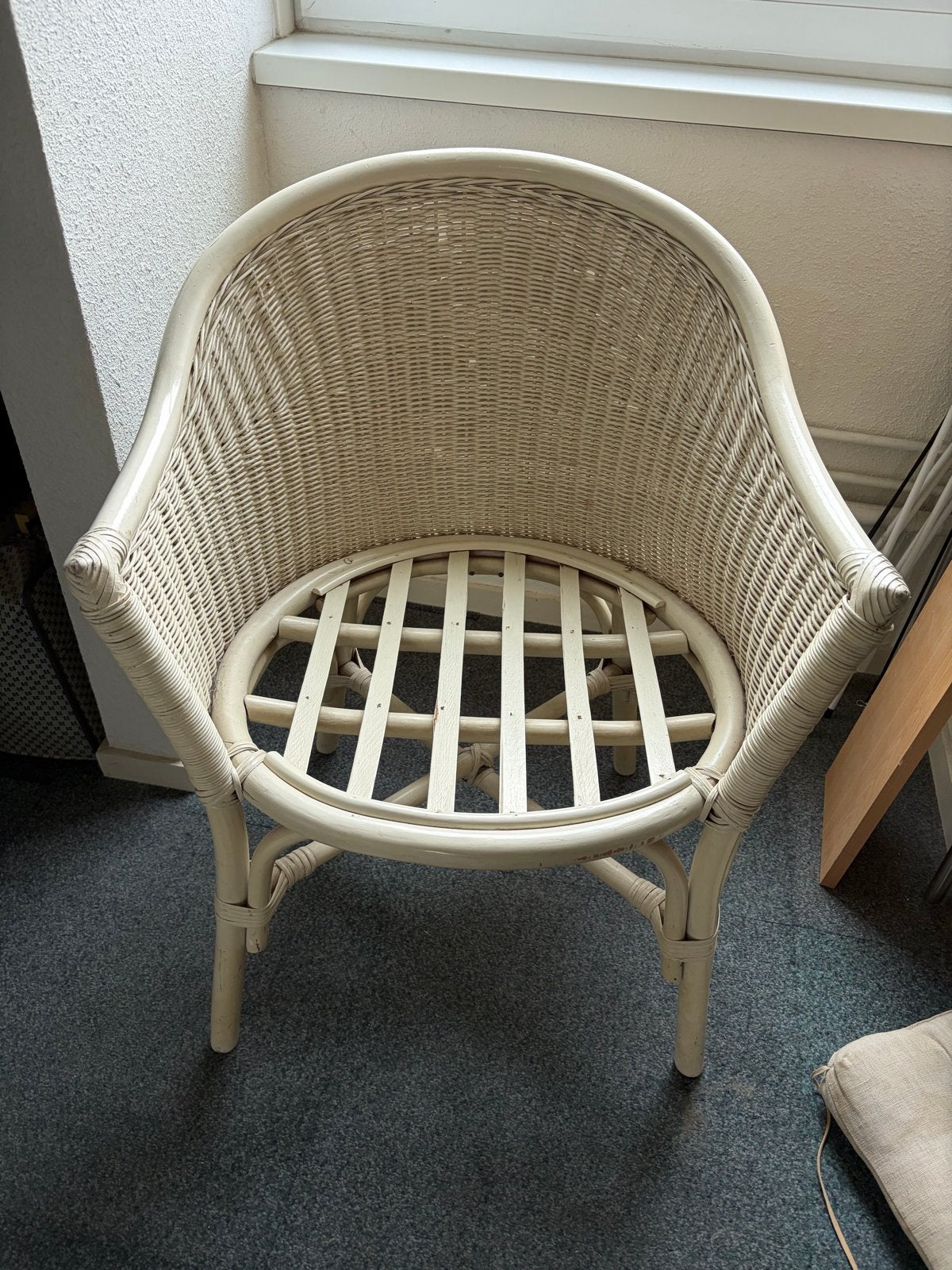 Rotan stoel met kussen - Crème/Wit, Ophalen, Gebruikt, Wit, Riet of Rotan