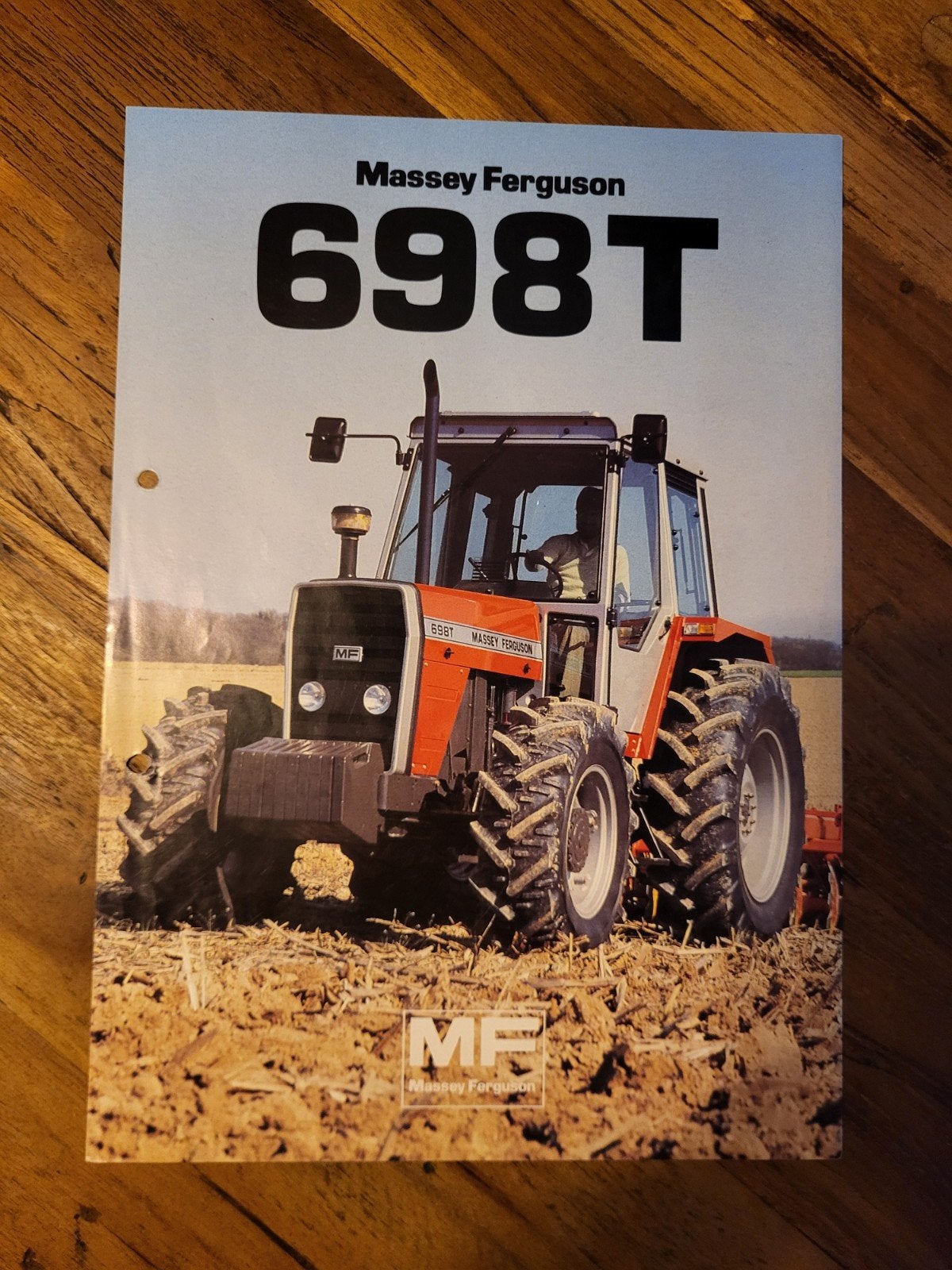 tractor folder Massey Ferguson 698 T, Boeken, Ophalen of Verzenden, Zo goed als nieuw