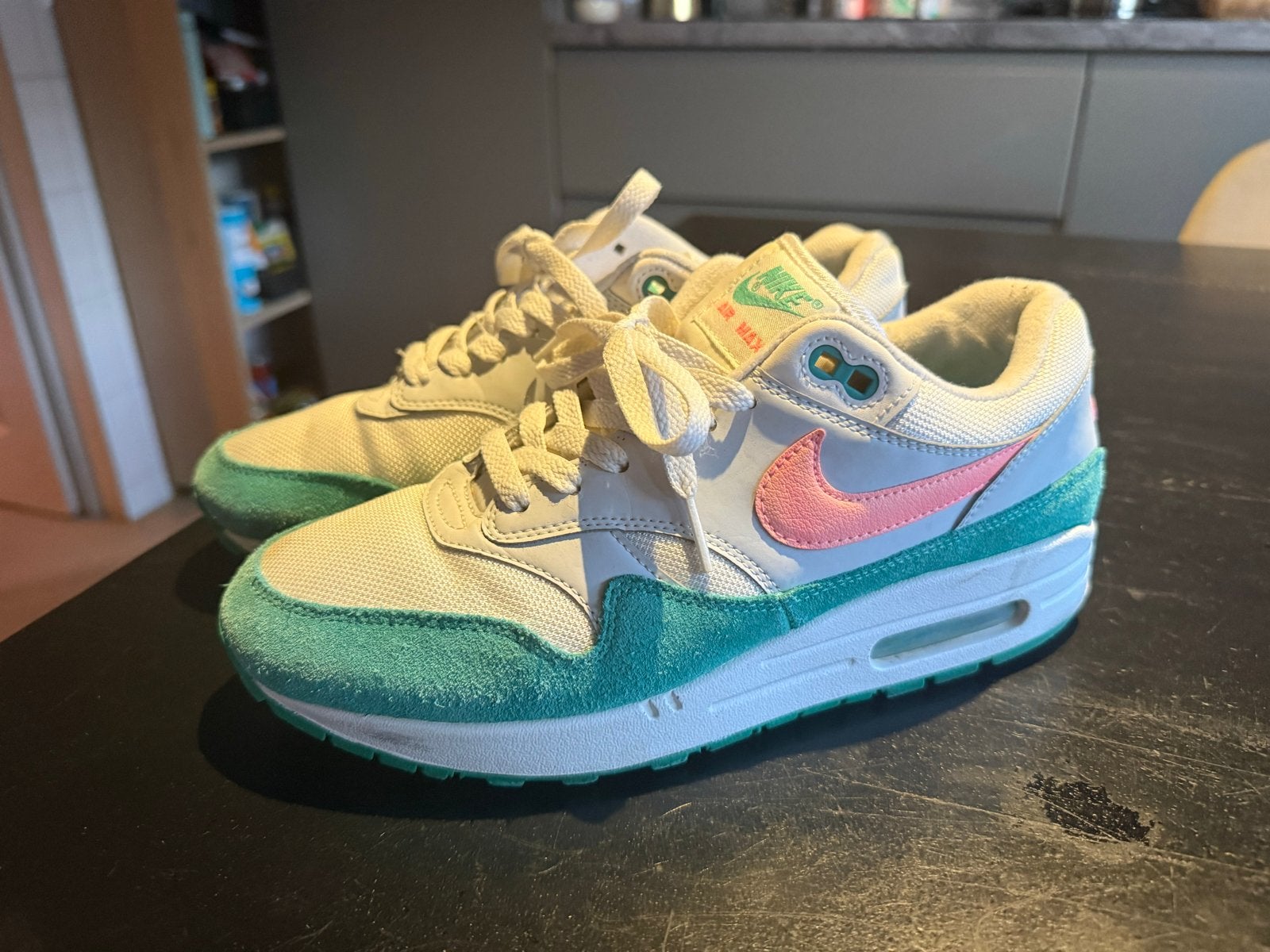 Nike Air Max 1 Watermelon - Maat 41, Ophalen of Verzenden, Gedragen, Overige kleuren, Sneakers of Gympen