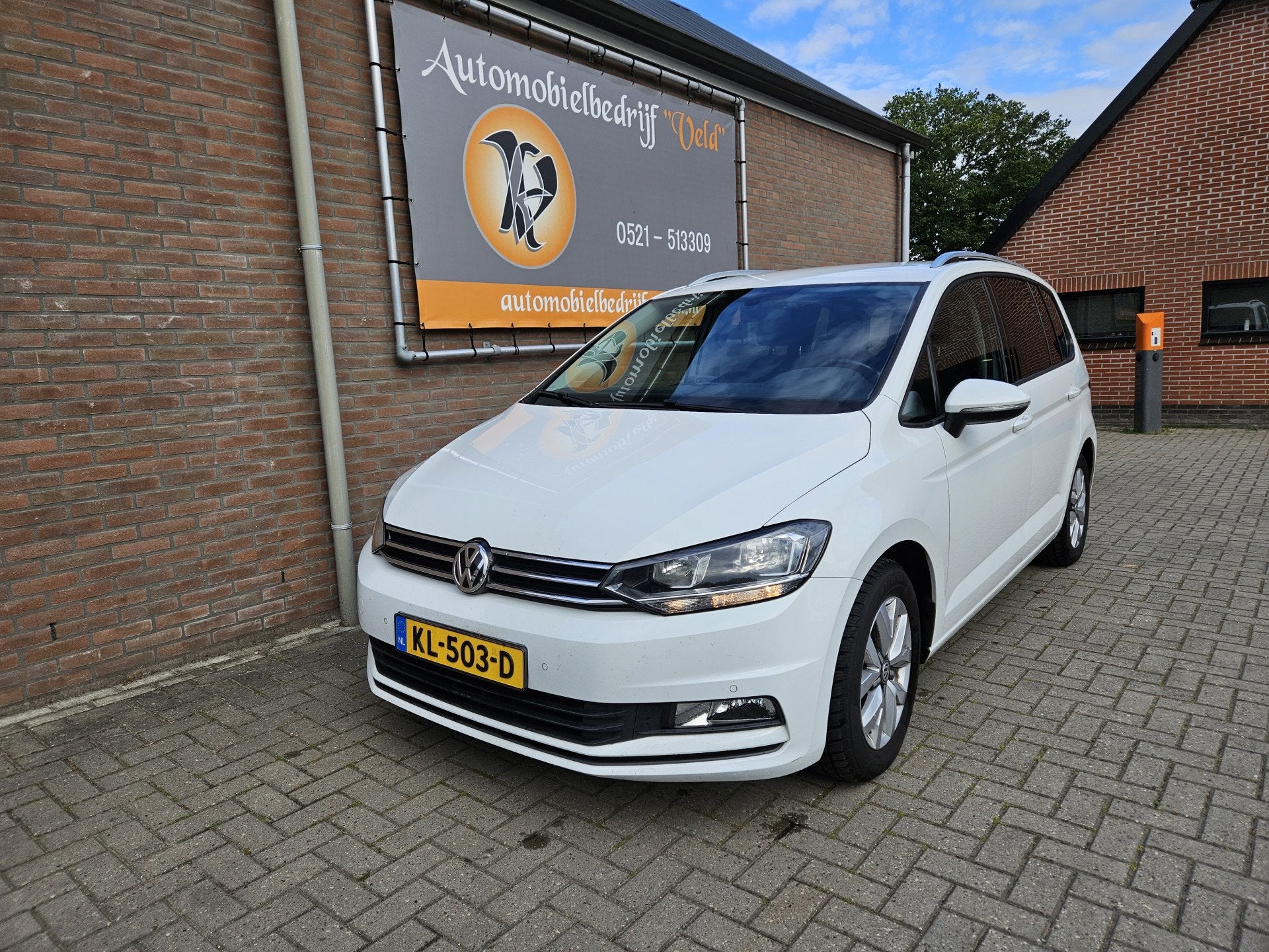 Volkswagen Touran 1.4 TSI Connected Series (bj 2016), Auto's, Volkswagen, Gebruikt, Euro 6, 4 cilinders, 150 pk