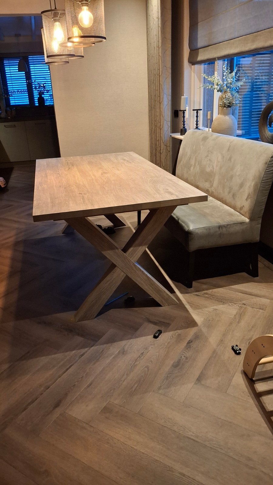 Moderne eettafel met kruispoot - Houtkleur, Ophalen, Gebruikt, Eikenhout, 50 tot 100 cm